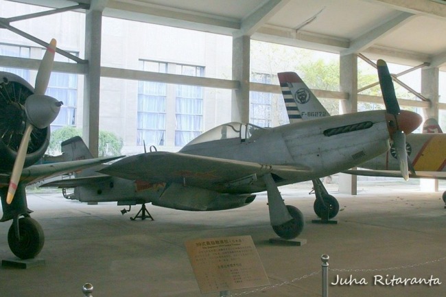 P-51 Survivor 44-73920 