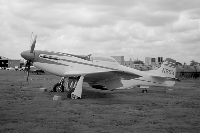P-51 Survivor 44-74836 N69X