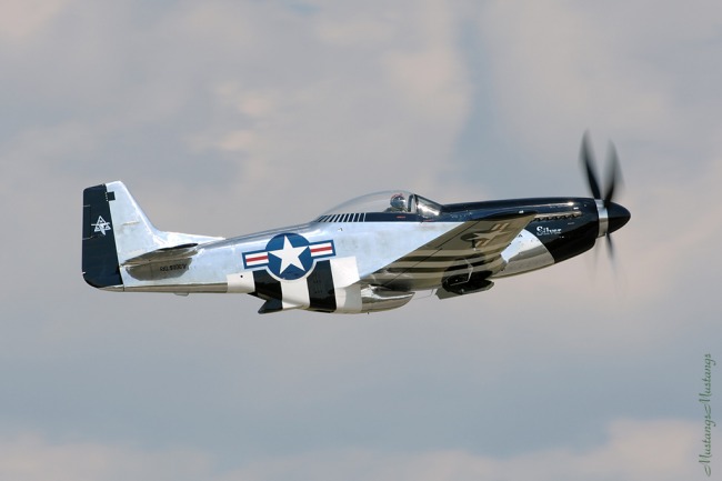 P-51 Survivor 45-11439 N51HY