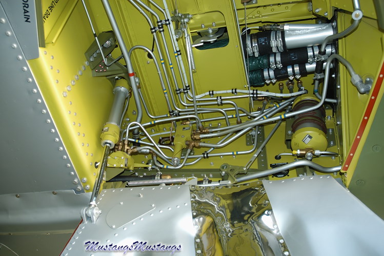 44-63807_00960_cf1.jpg